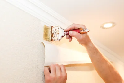 Pose de papier peint à Vermenton — revêtements muraux et toiles de verre